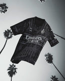 Camisa AC Milan x Pleasures "Luz e Trevas" Torcedor 24/25 Masculino - Preta