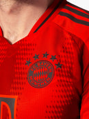 Camisa Bayern de Munique I Home 2024/25 Torcedor Masculino Vermelho