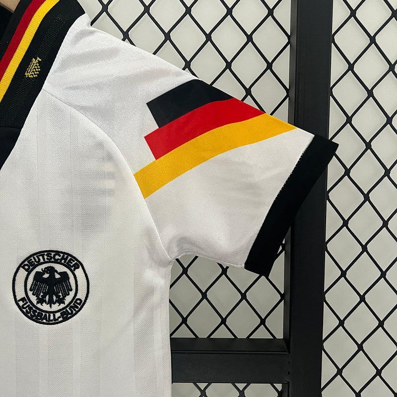 Conjunto Retrô Infantil Seleção Alemanha l 1992 Branco Modelo Torcedor