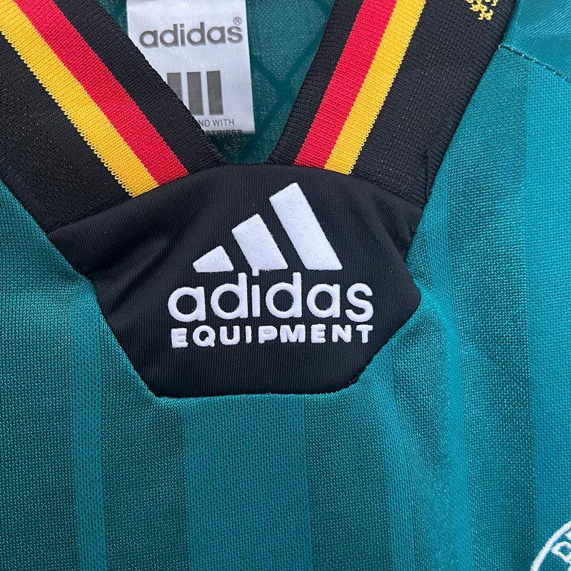 Conjunto Retrô Infantil Seleção Alemanha ll 1992 Torcedor Verde