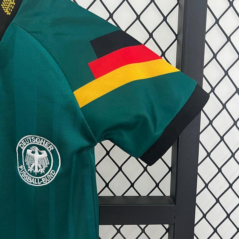 Conjunto Retrô Infantil Seleção Alemanha ll 1992 Torcedor Verde