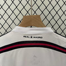 Conjunto Retrô Infantil Real Madrid l 2014/15 Branco Modelo Torcedor