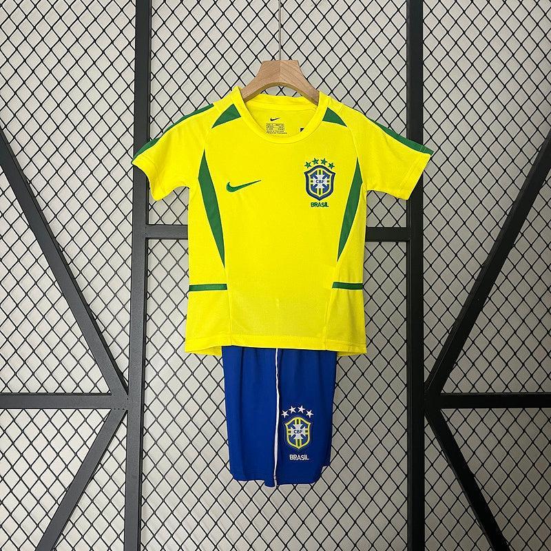Conjunto Retrô Infantil Seleção Brasil l 2002 Amarelo Modelo Torcedor