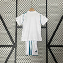 Conjunto Retrô Infantil Real Madrid l 2017/18 Branco Modelo Torcedor