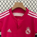 Conjunto Retrô Infantil Real Madrid ll 2014/15 Vermelho Modelo Torcedor