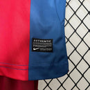 Conjunto Retrô Infantil Barcelona l 2010/11 Torcedor Grena