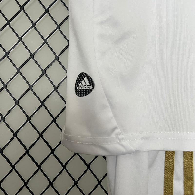 Conjunto Retrô Infantil Real Madrid l 2011/12 Branco Modelo Torcedor