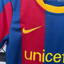 Conjunto Retrô Infantil Barcelona l 2010/11 Torcedor Grena